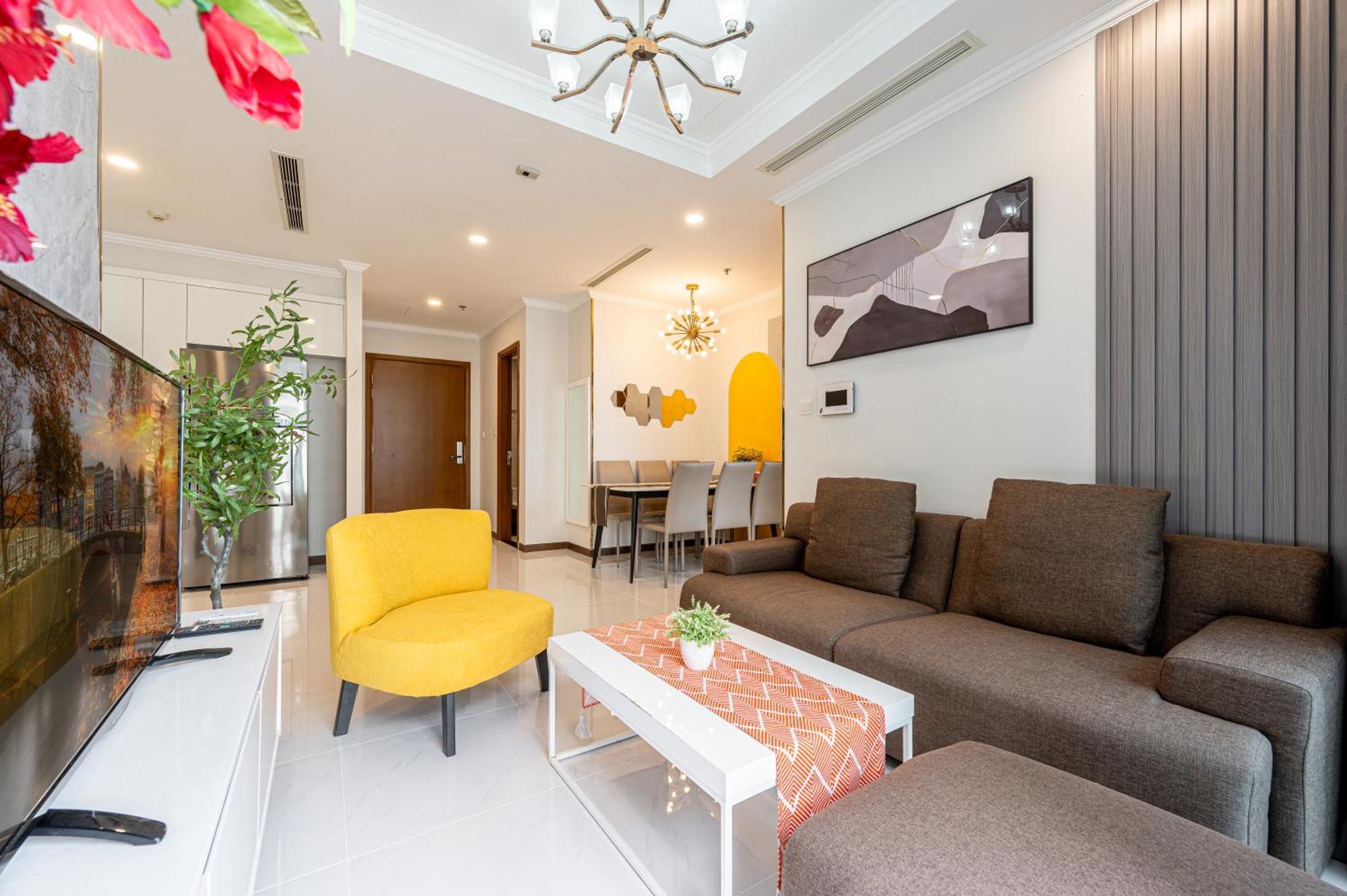 Chao Nest - Saigon Vinhomes *