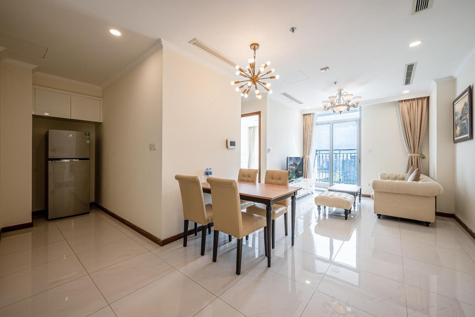 Chao Nest - Saigon Vinhomes *